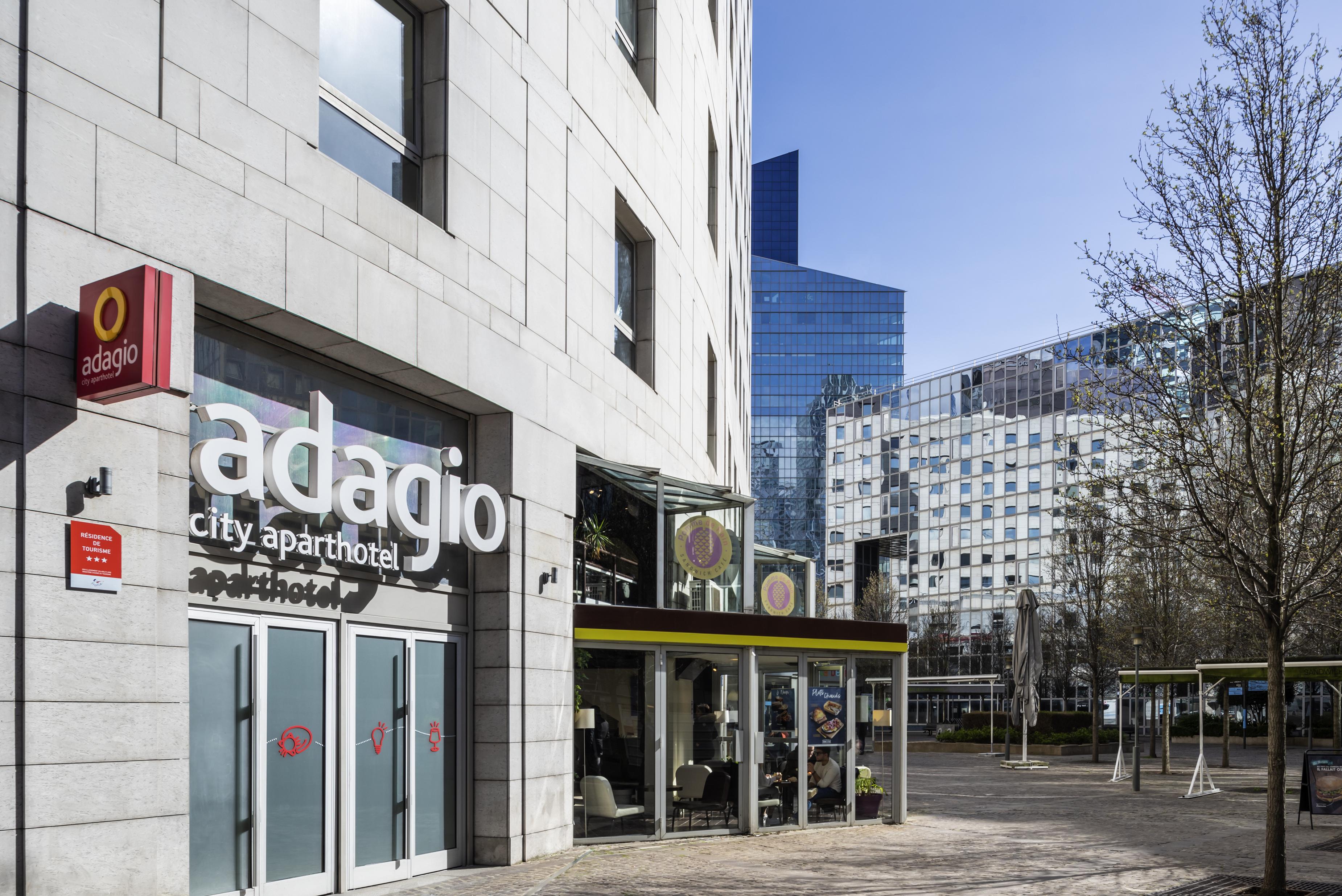 Aparthotel Adagio La Défense Esplanade Puteaux Exterior foto